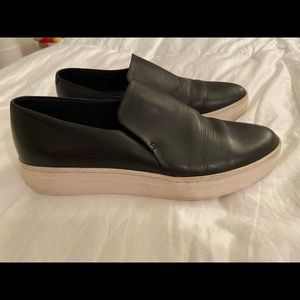 Vagabond women’s slip on shoes